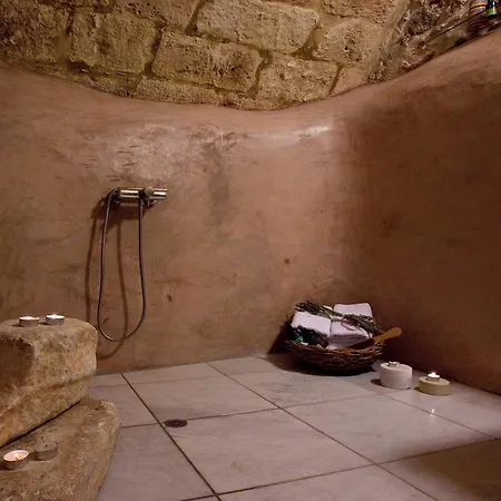 Theophano Art Monemvasía