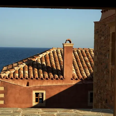 Theophano Art Monemvasía