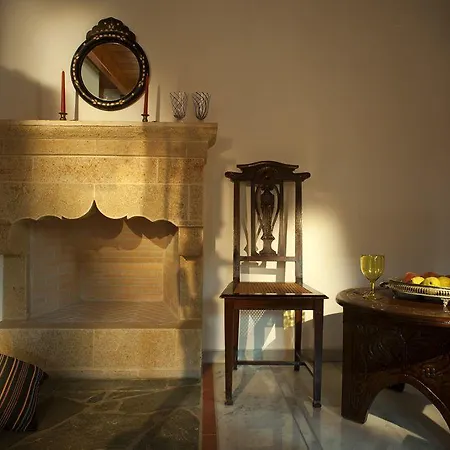 Theophano Art Monemvasía