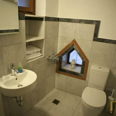 Theophano Art 3* Monemvasía