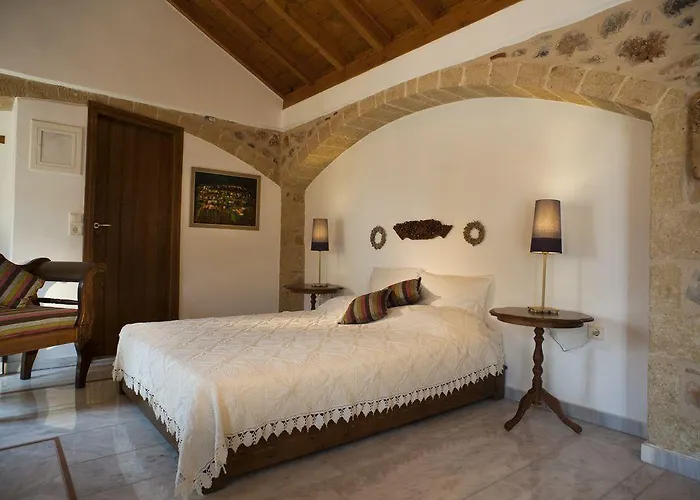 Theophano Art 3* Monemvasía