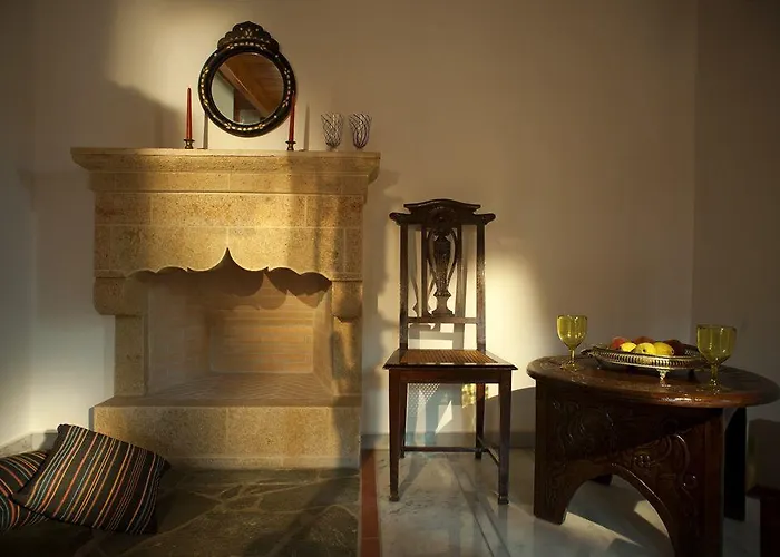 Theophano Art Monemvasía