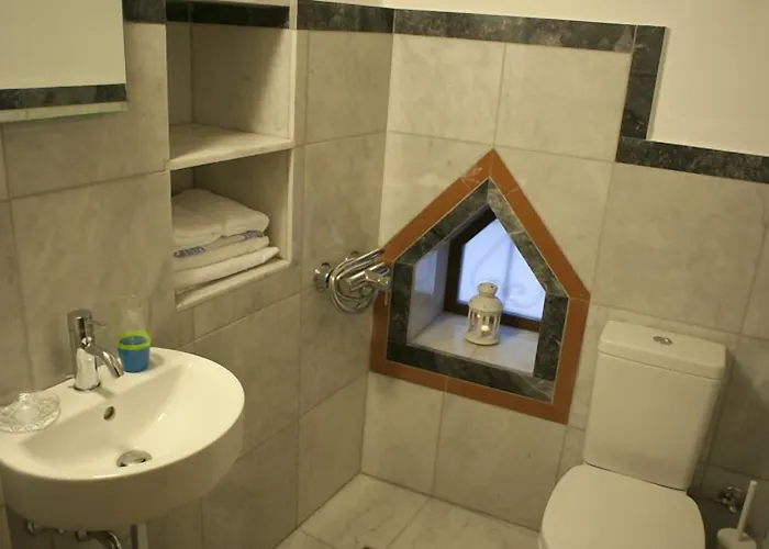 Theophano Art 3* Monemvasía