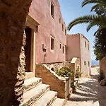 Theophano Art Gasthof 4*