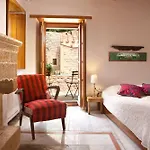Theophano Art 4* Monemvasía