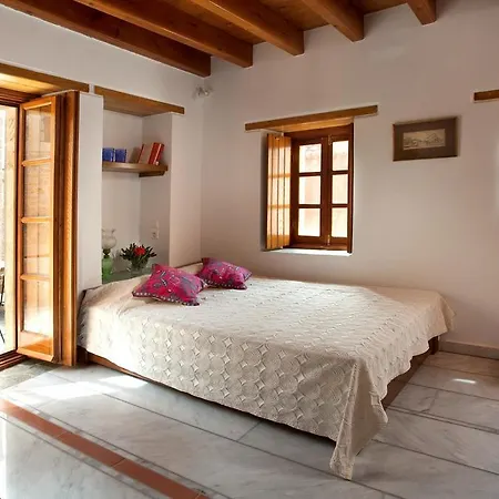 게스트하우스 Theophano Art 모넴바시아