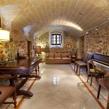 Maison d'hôtes Theophano Art 3*