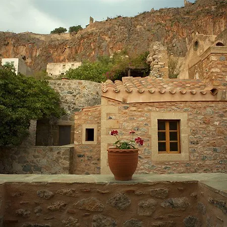 Theophano Art 3* Monemvasia