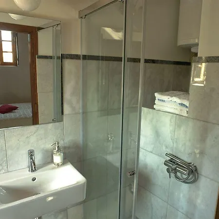 Guest house Theophano Art