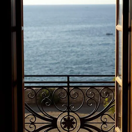 Theophano Art Guest house 3*
