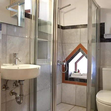 Theophano Art 3* 모넴바시아