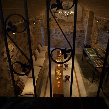 Maison d'hôtes Theophano Art 3*