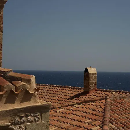 Theophano Art 3* Monemvasia