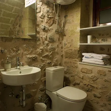 Guest house Theophano Art 3*