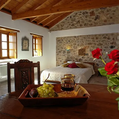 Theophano Art Guest house 3*