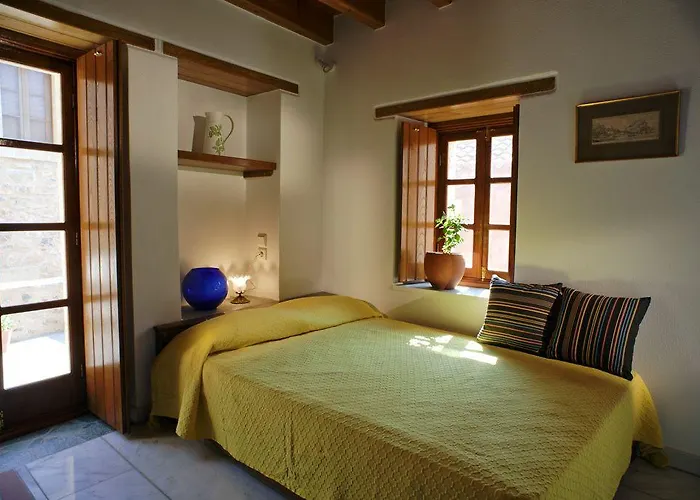 Theophano Art 3* Monemvasía