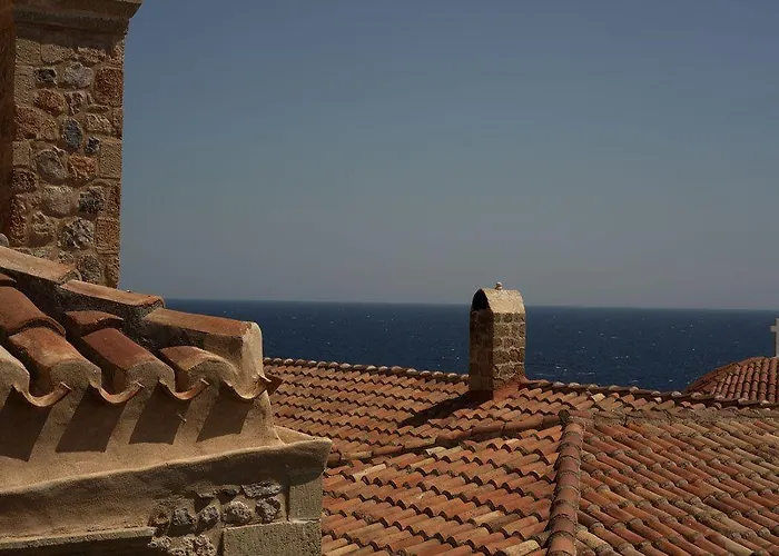 Theophano Art 3* Monemvasía